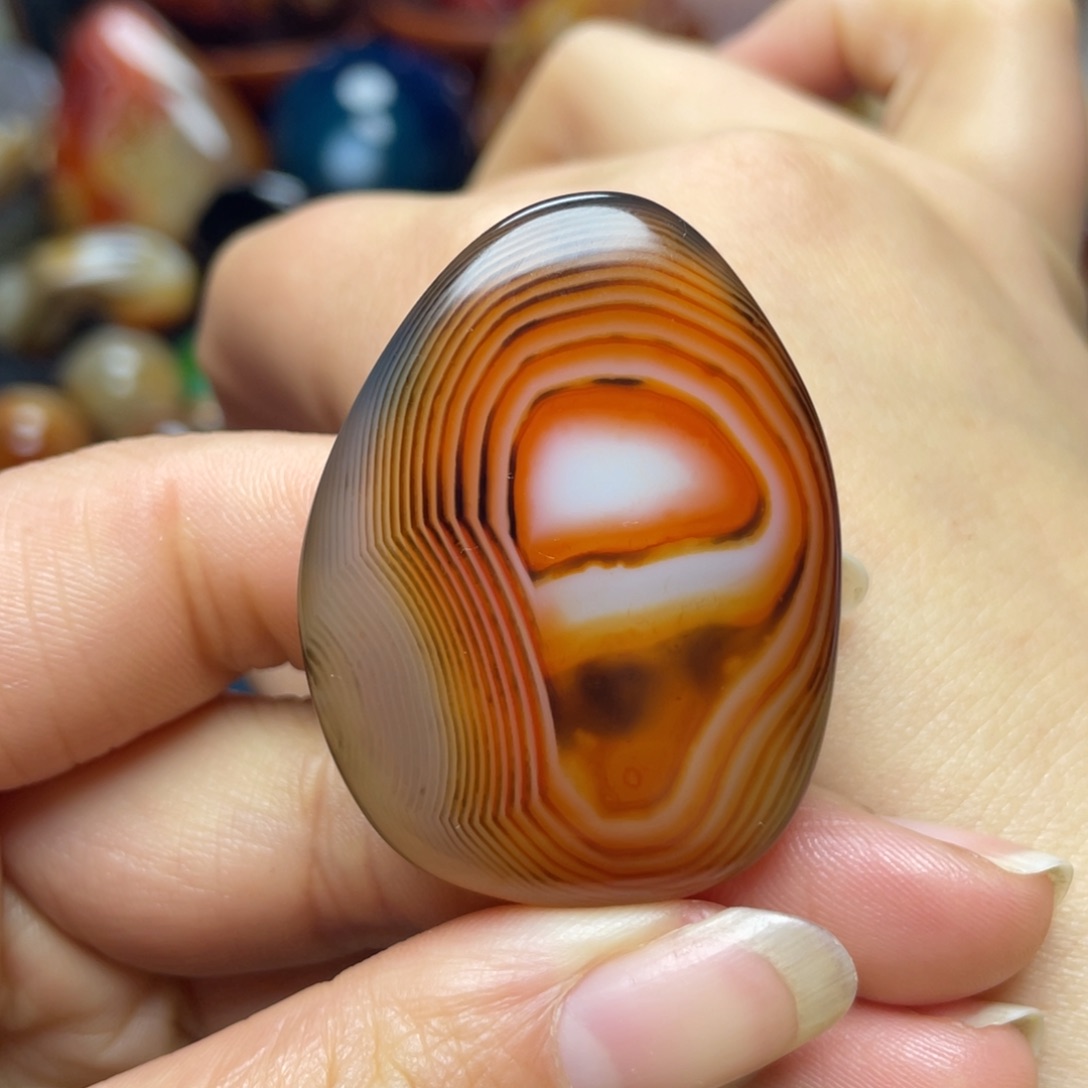 玛瑙/玉髓未镶嵌珠宝奇石