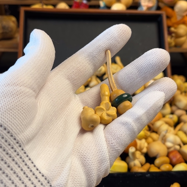 小****111111葫芦11111111