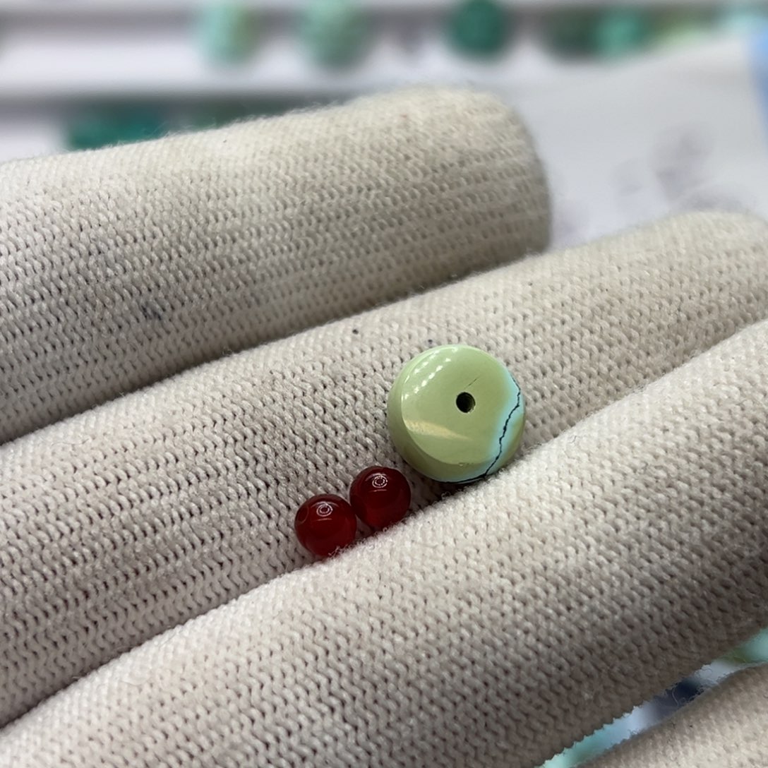 0***4南红玛瑙未镶嵌配饰