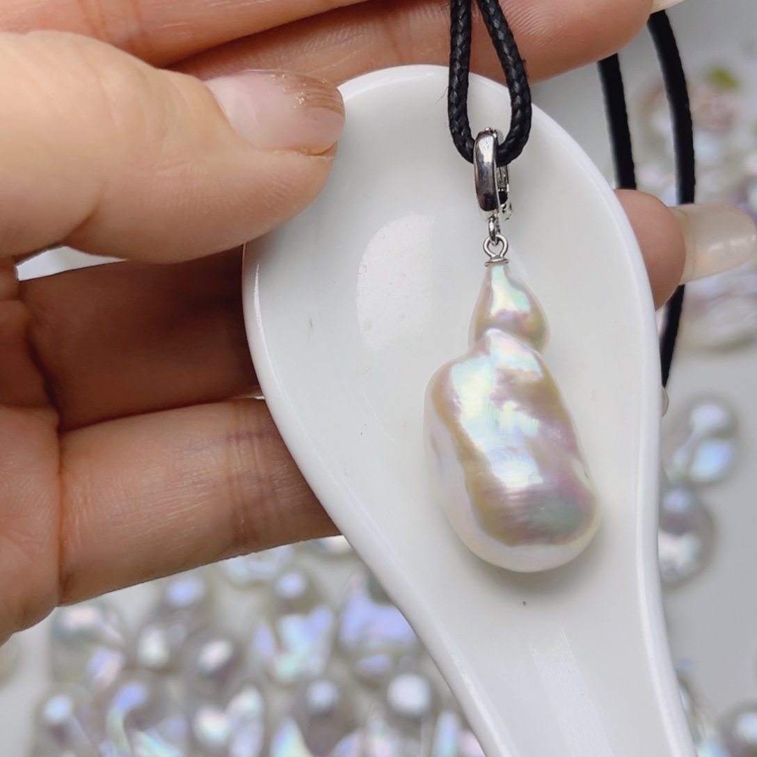 颈饰未镶嵌淡水珍珠