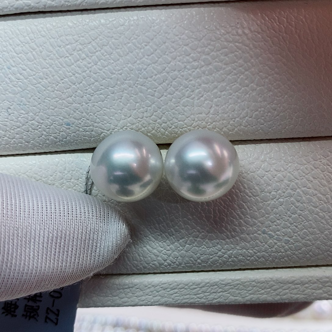 18K金镶嵌耳饰海水珍珠10-11
