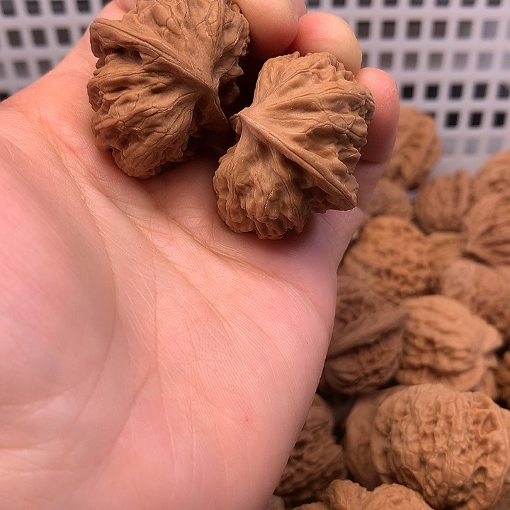 S***n文玩核桃吊坠文玩核桃