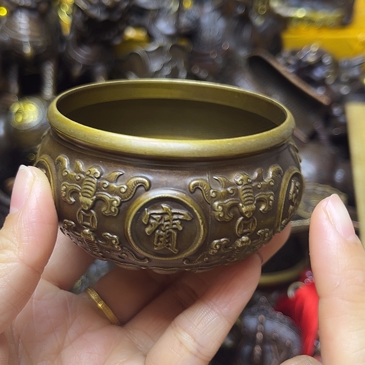诚信经营精美铜器
