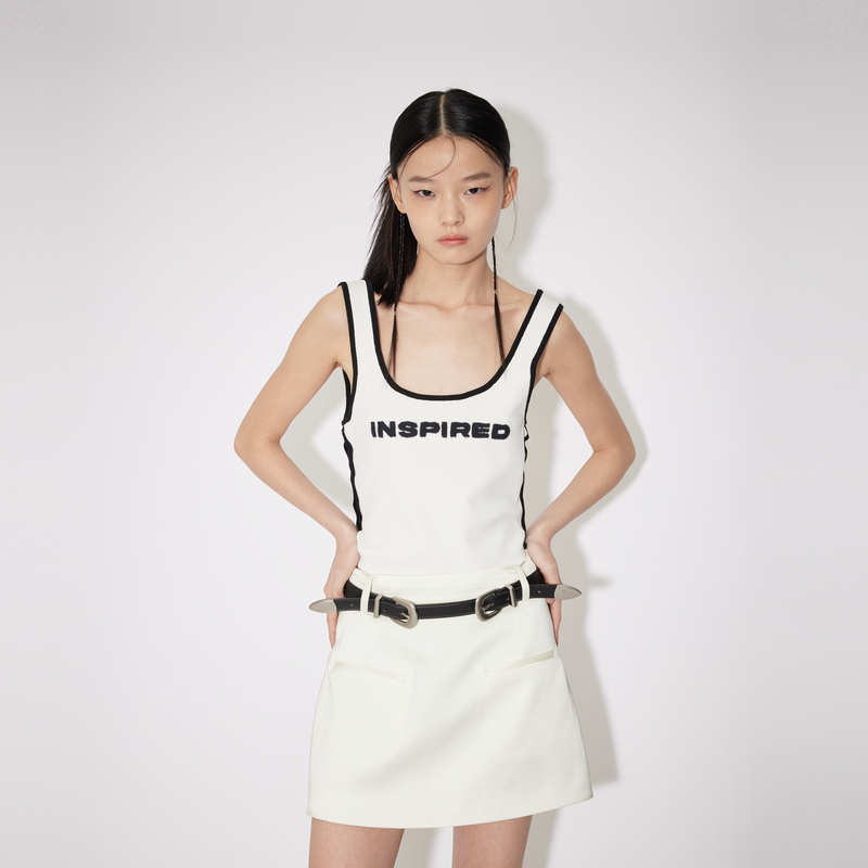 【达人专属】REVAN芮范经典黑白撞色针织背心RM31202083