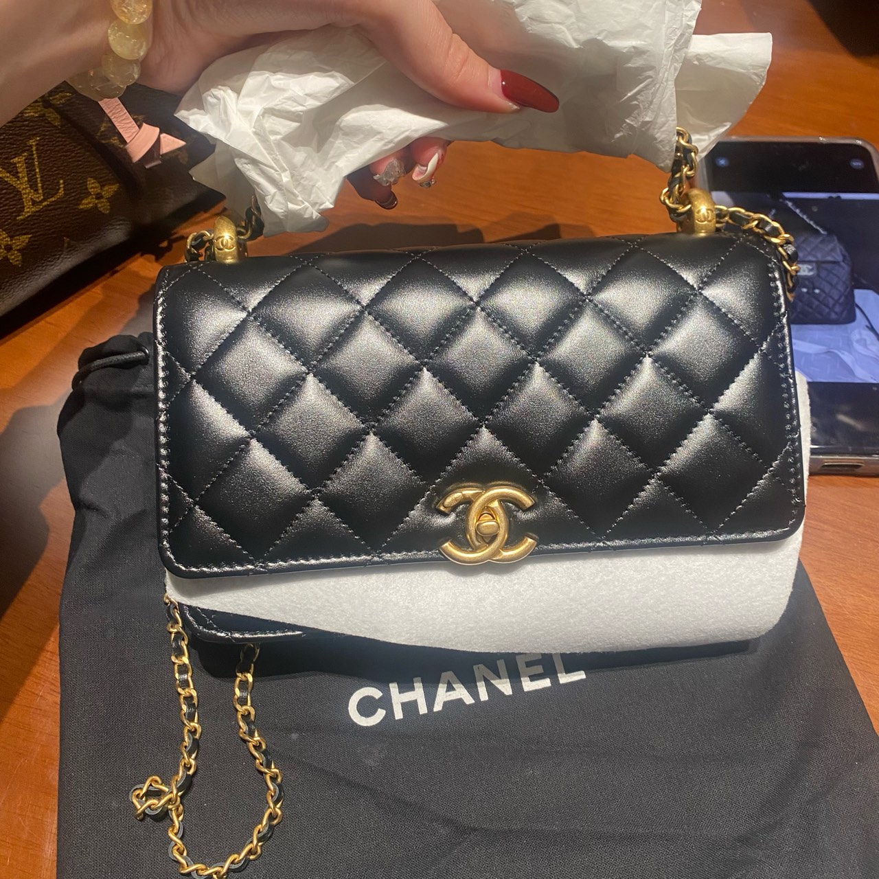 99新 Chanel/香奈儿 24C 黑金牛皮双金珠 woc时尚单肩斜挎包