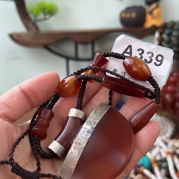 优***笑玛瑙/玉髓未镶嵌颈饰