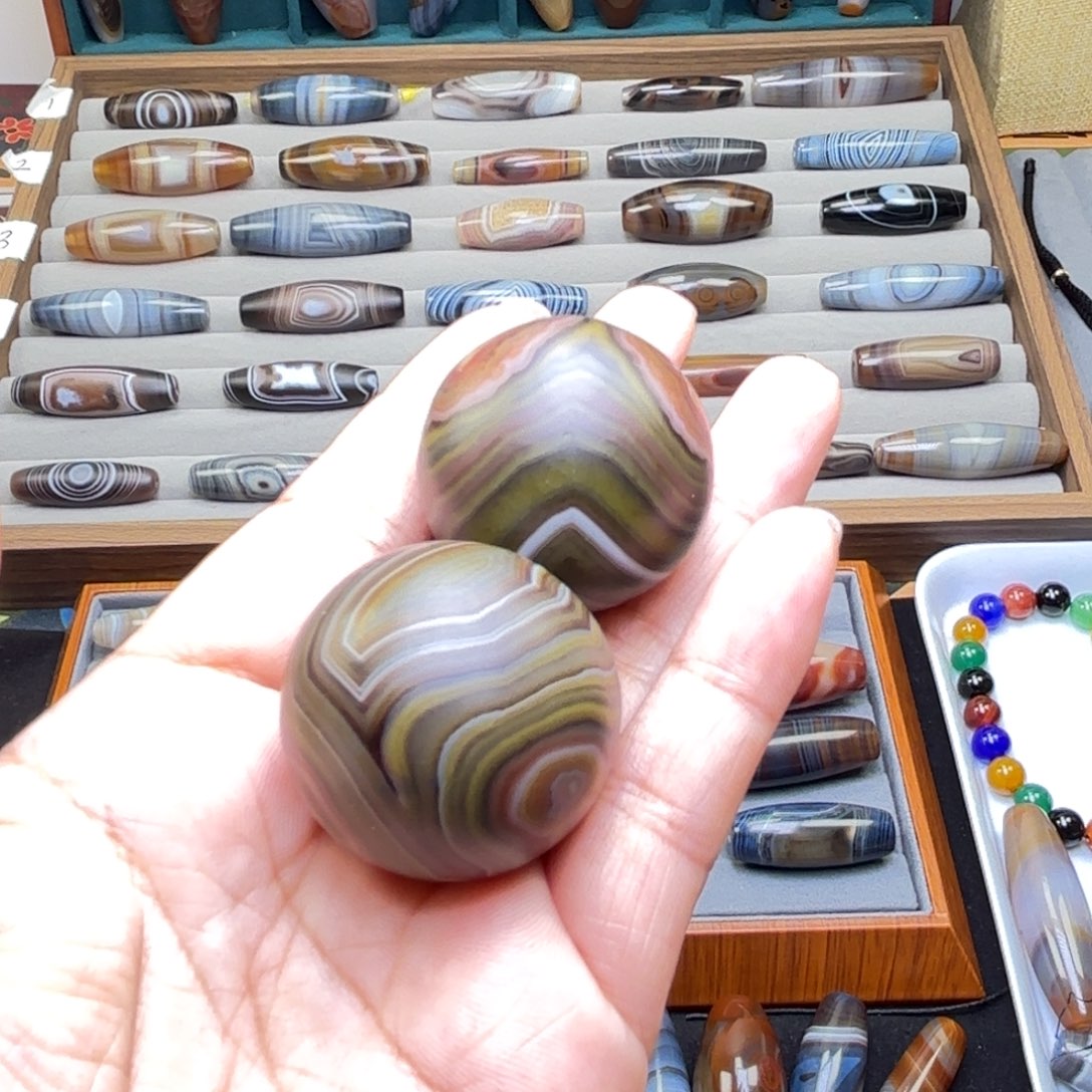 紫***风玛瑙/玉髓未镶嵌颈饰