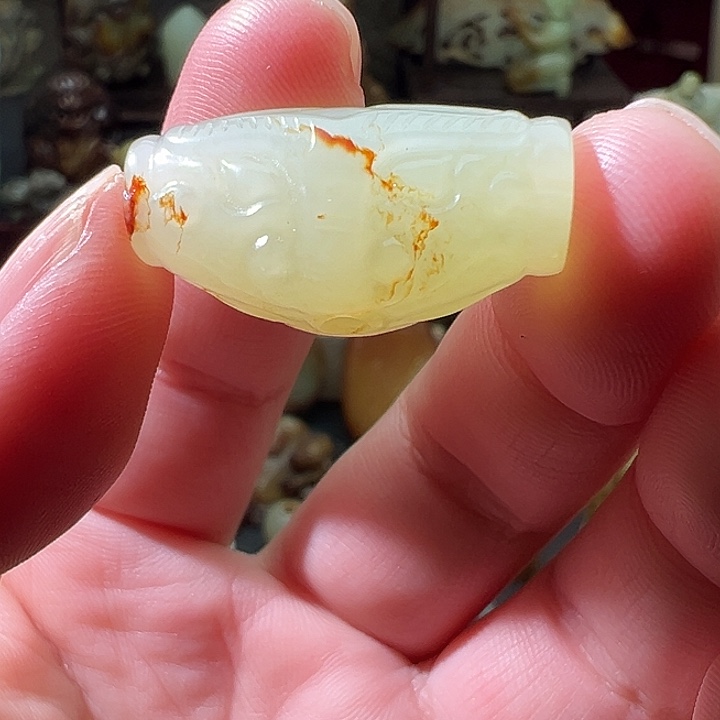 用****和田玉（糖玉）未镶嵌挂件玉器鉴定专家委员