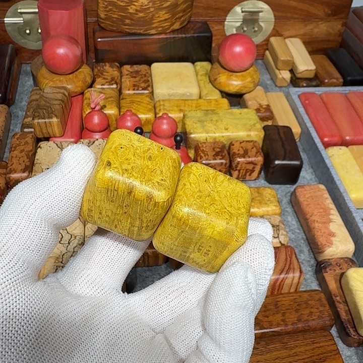 虎***猫成套家具紫檀木类岩桑