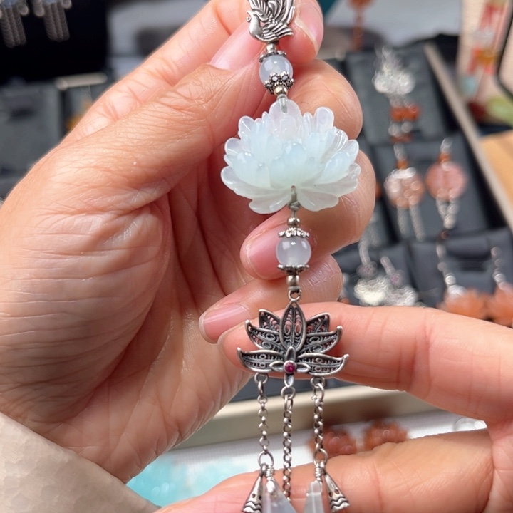 蛇纹石玉压襟挂饰银S925镶嵌