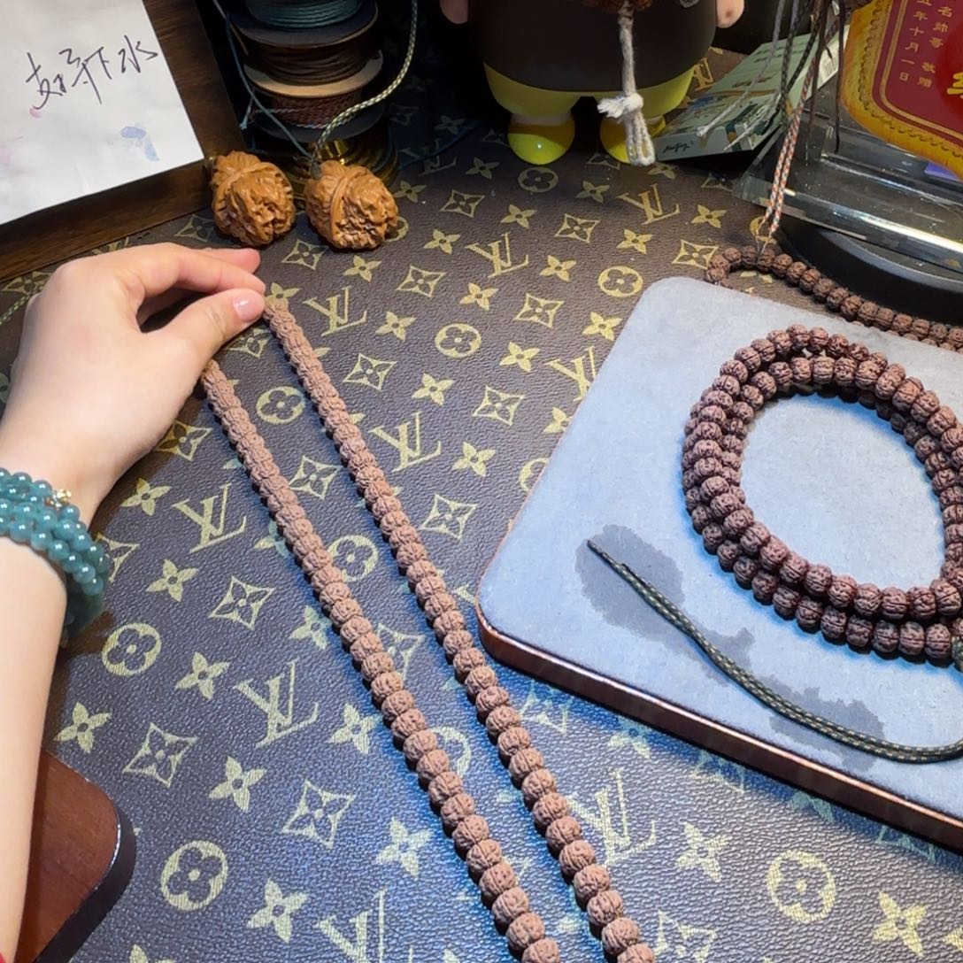苏****金刚菩提吊坠纯血