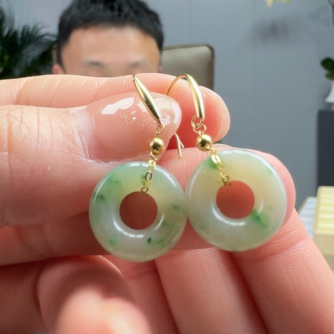 翡翠耳饰18K金镶嵌天然