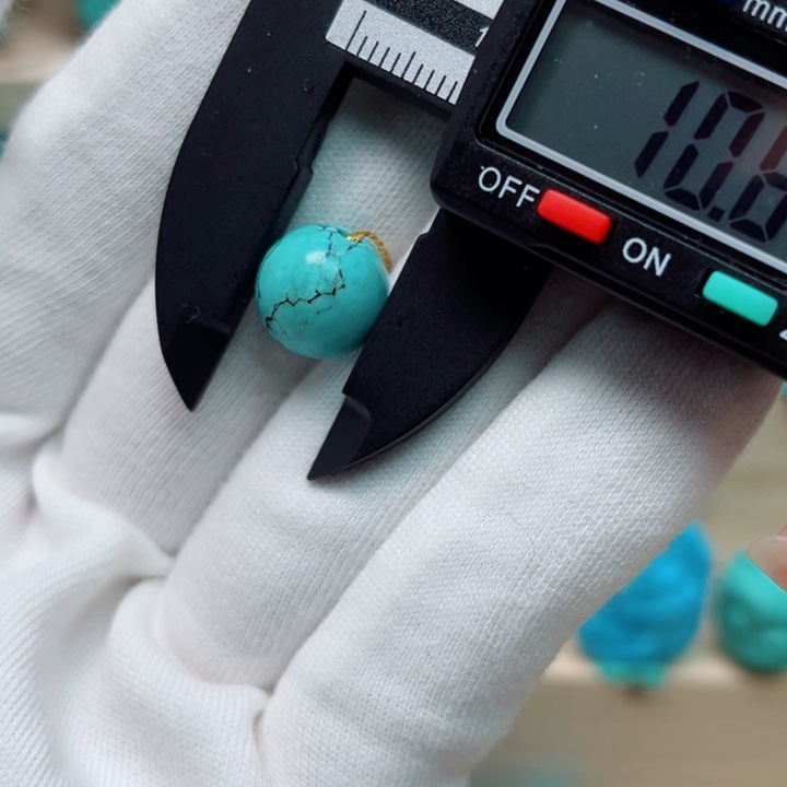 绿松石珠宝未镶嵌