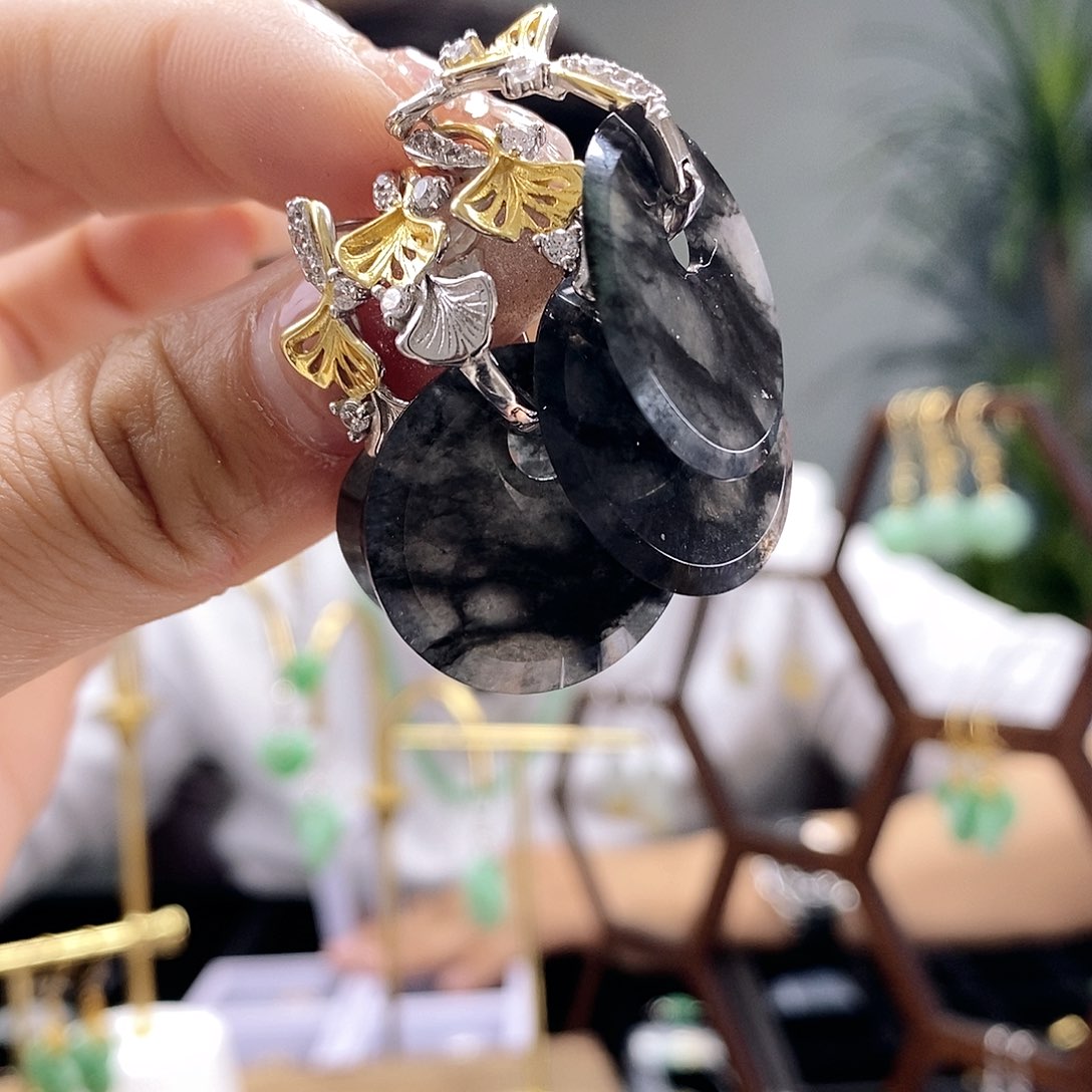 翡翠耳饰银S925镶嵌多样发其一