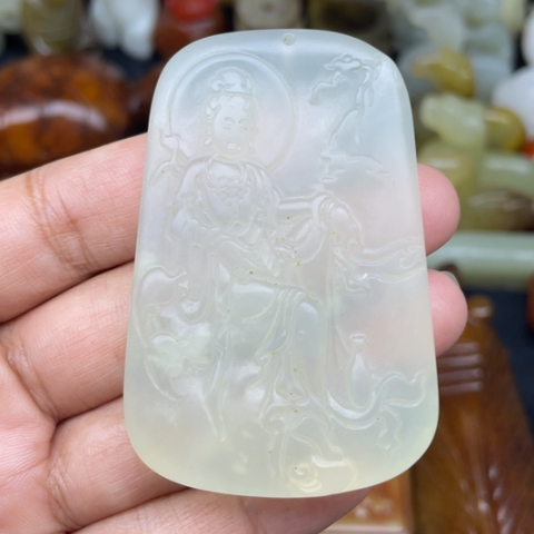 未镶嵌蛇纹石玉颈饰5