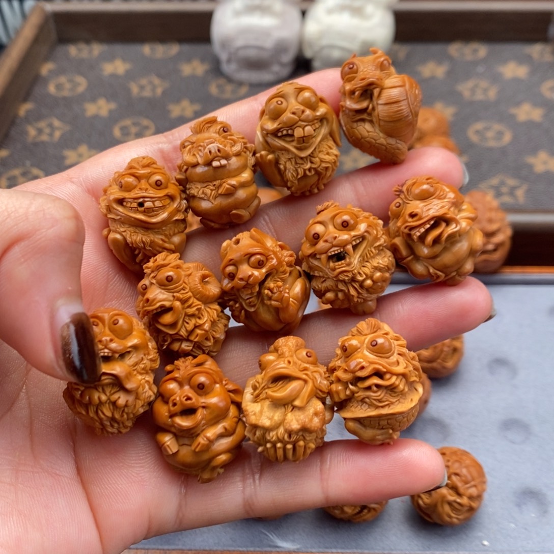 橄榄核手串/手链疯癫十二生肖