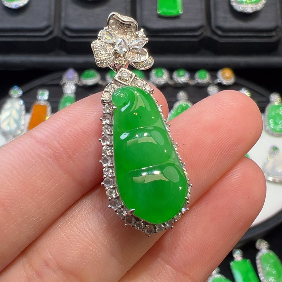 翡翠吊坠(不含链)18K金镶嵌收到货48小时鉴赏期