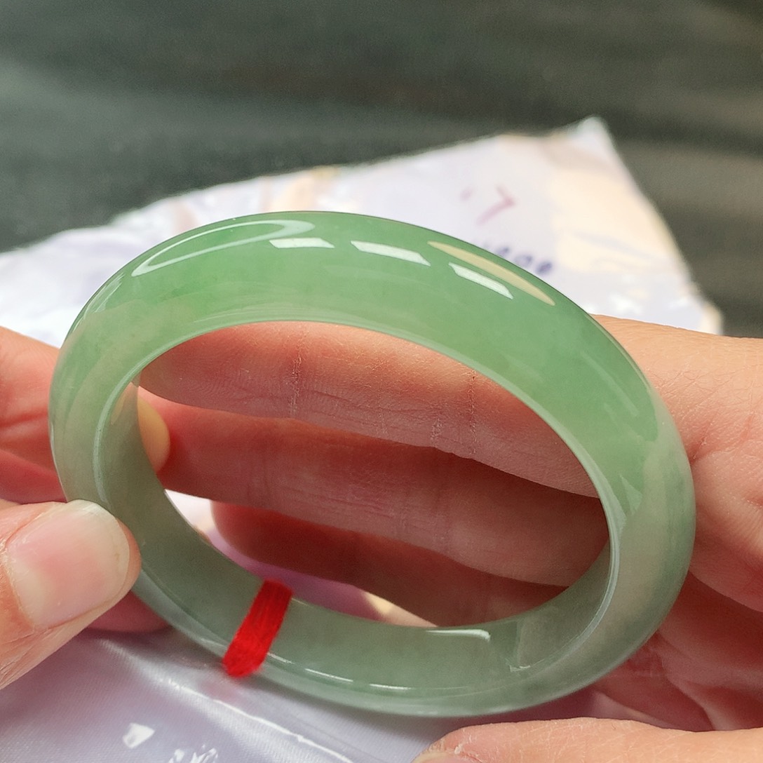 翡翠手镯未镶嵌55号