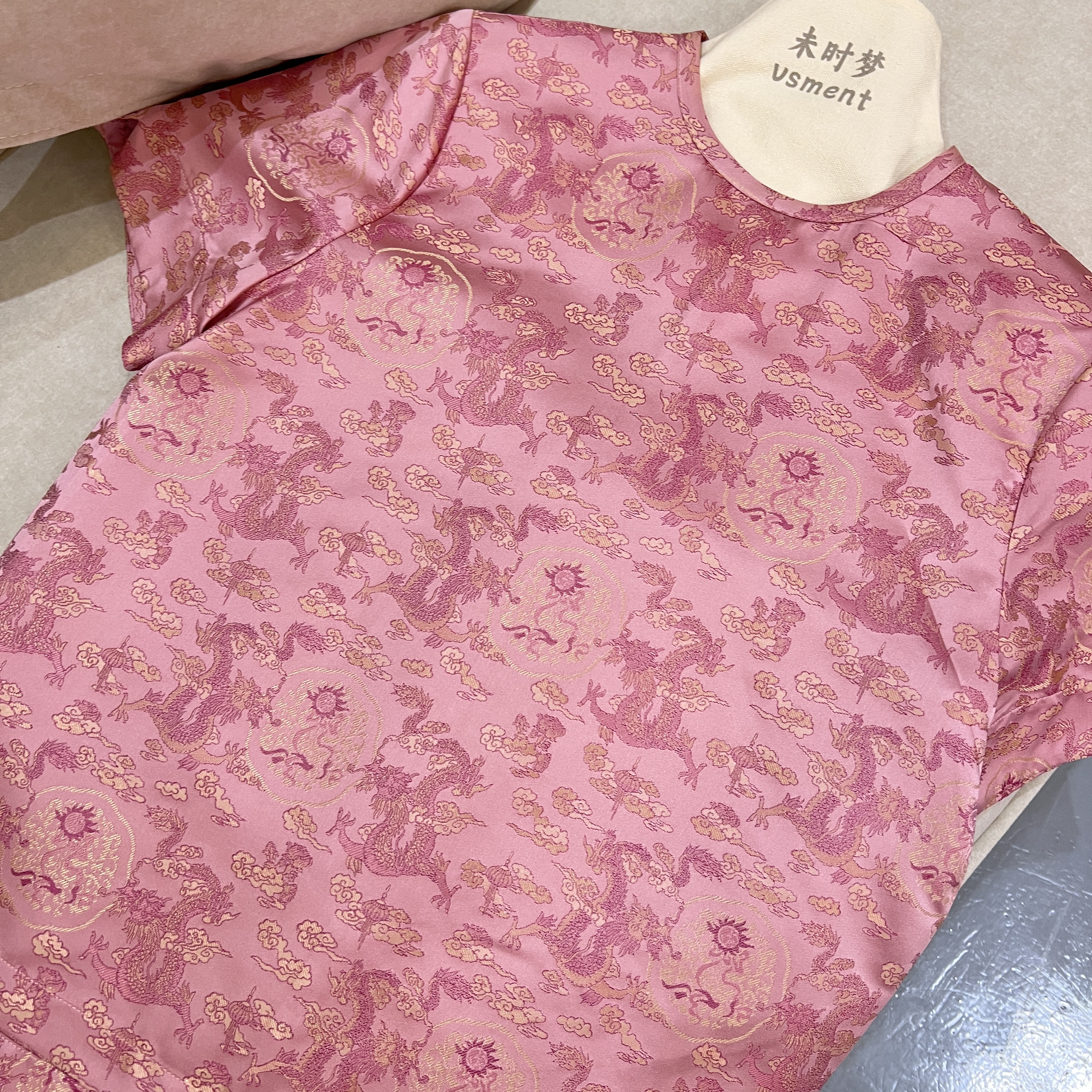 【未时梦】粉若桃红 新中式中国风夏季休闲轻奢百搭真丝宋锦短袖T恤