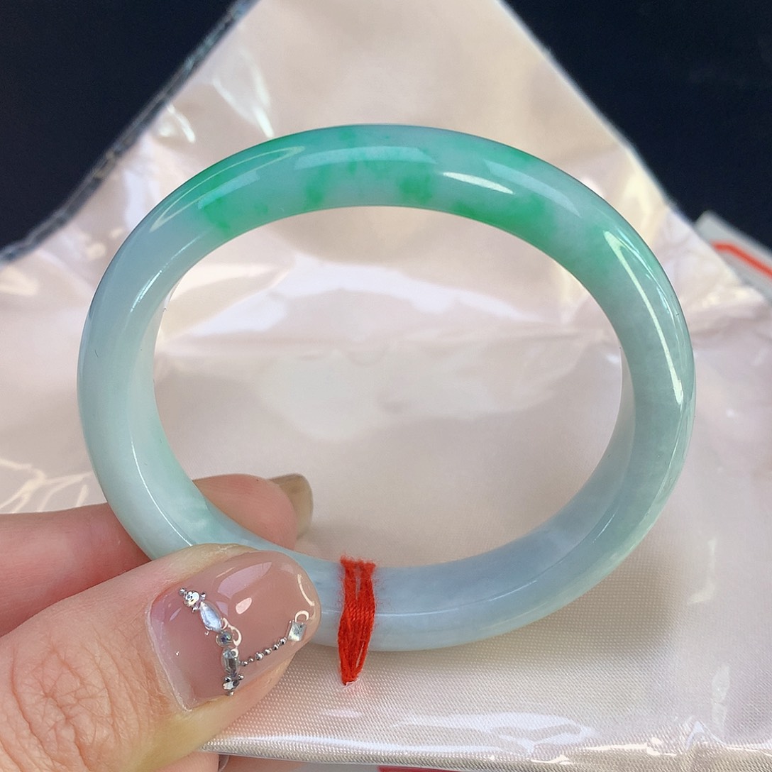 翡翠手镯未镶嵌天然A货翡翠041贵妃