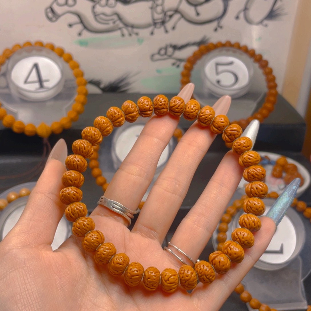 小***店吊坠桃核1.1111111111111