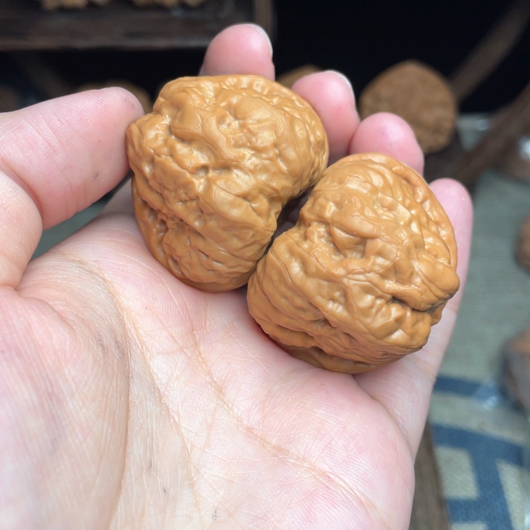 文玩核桃把件39蛤蟆头