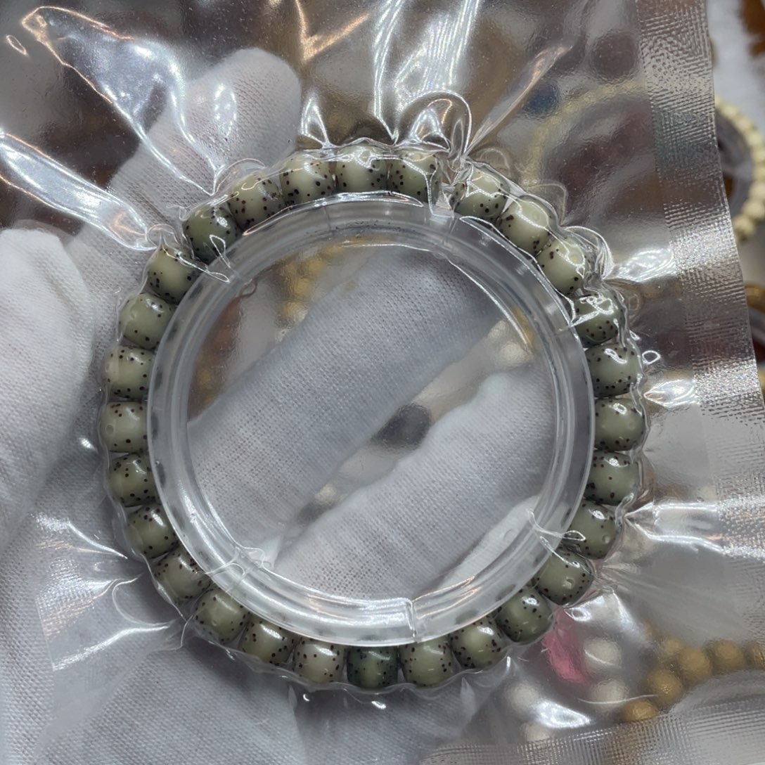 登***高星月菩提手串8/7石玉