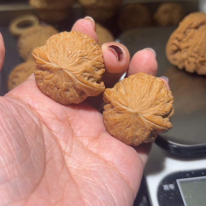 鄧***文玩核桃把件37无修铁锤