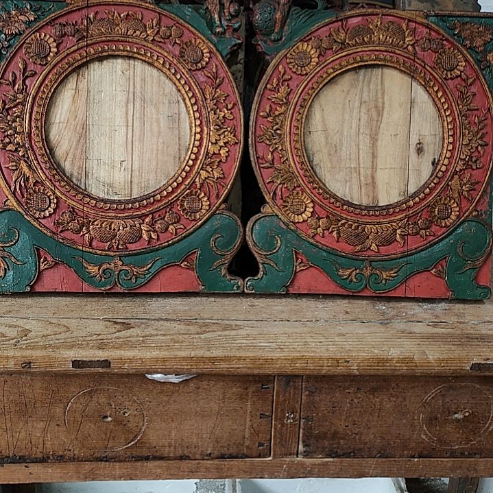 香樟木往**风木雕花板，一物一拍。