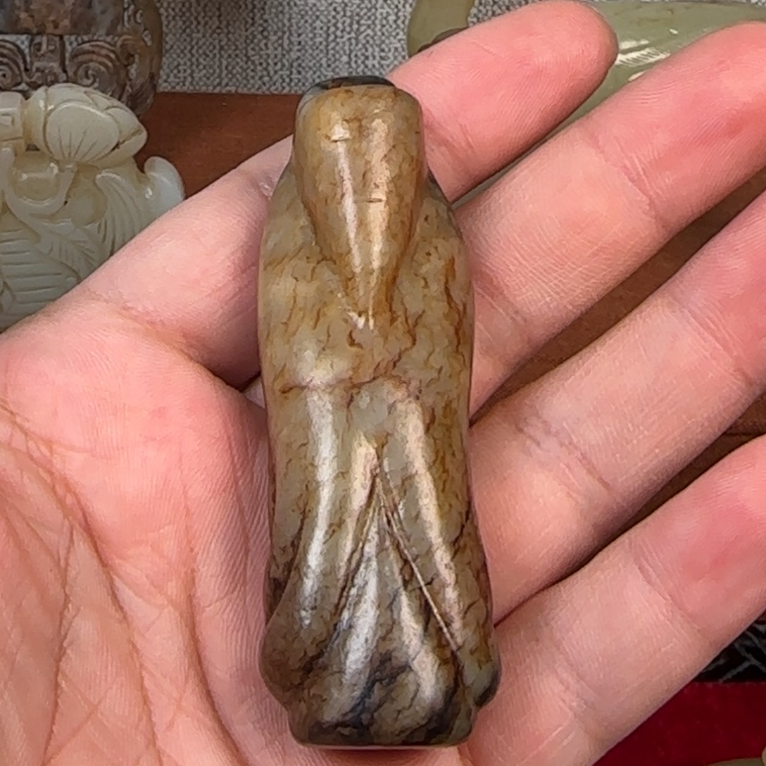 独***战非常精美的脖挂件