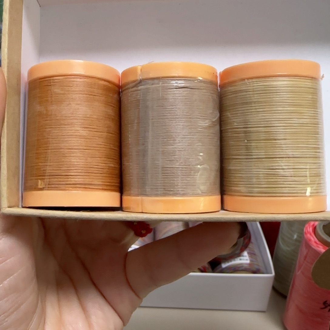 0.6扁蜡奶茶色系。 