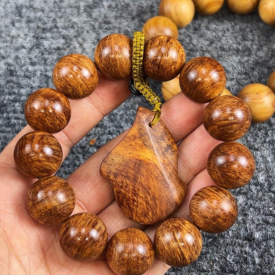 柏木彩**空太行崖柏骨料熊猫纹