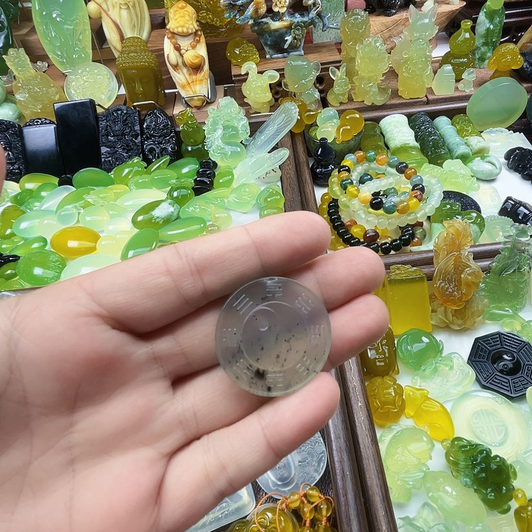 岫玉未镶嵌吊坠(不含链)