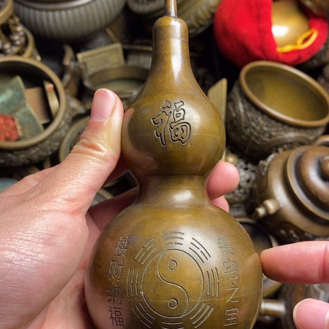 精美铜器做工精良