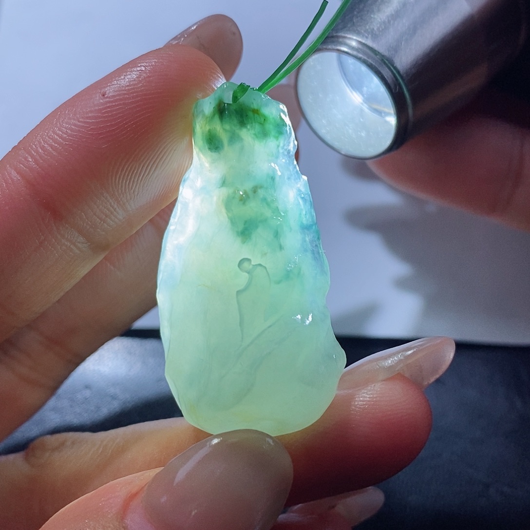 定制翡翠未镶嵌翡翠