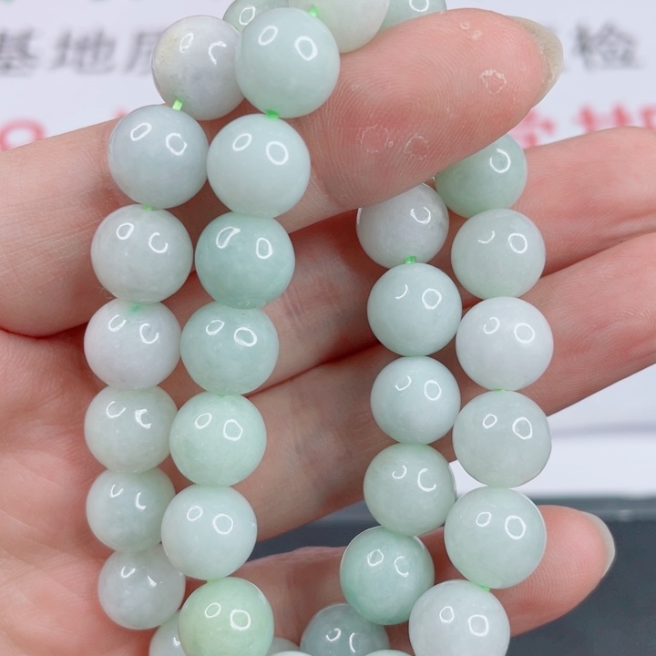翡翠手镯未镶嵌手串