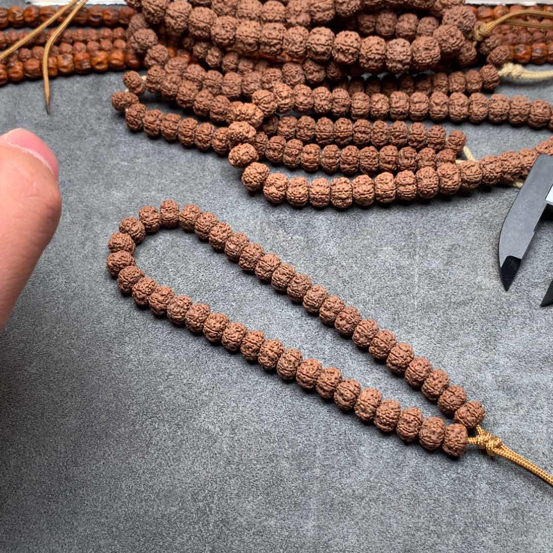 金刚菩提手串哼**地平细