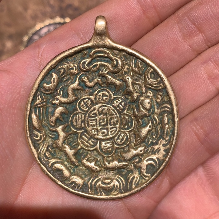 琉璃颈饰喜欢的朋友