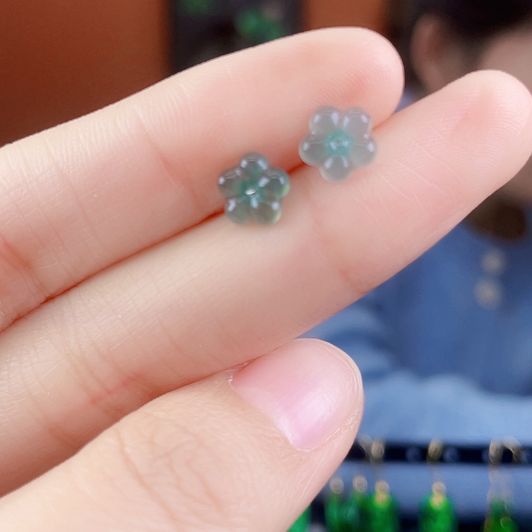 翡翠未镶嵌耳饰饰品