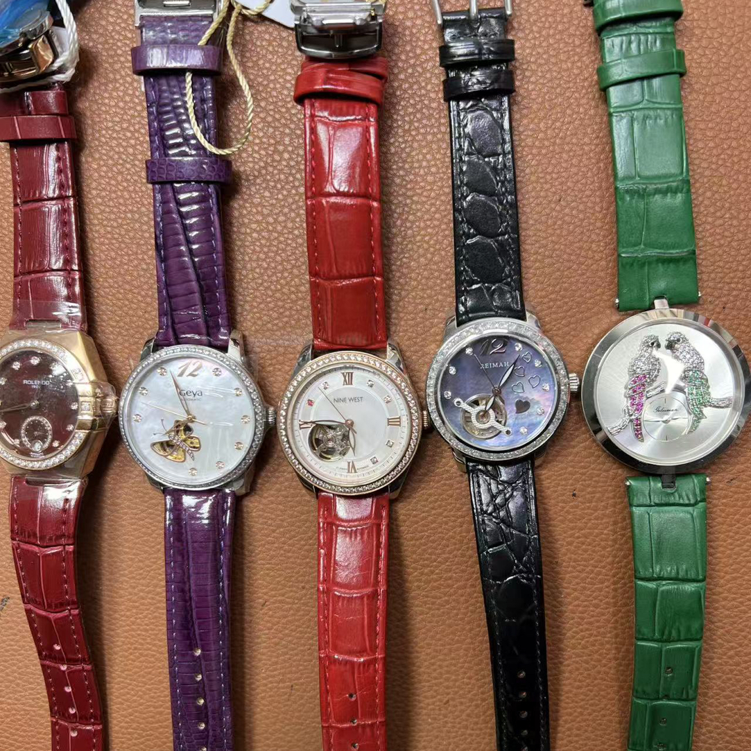 200到400女士手表复古轻奢镶钻腕表库存表【以直播间为准】