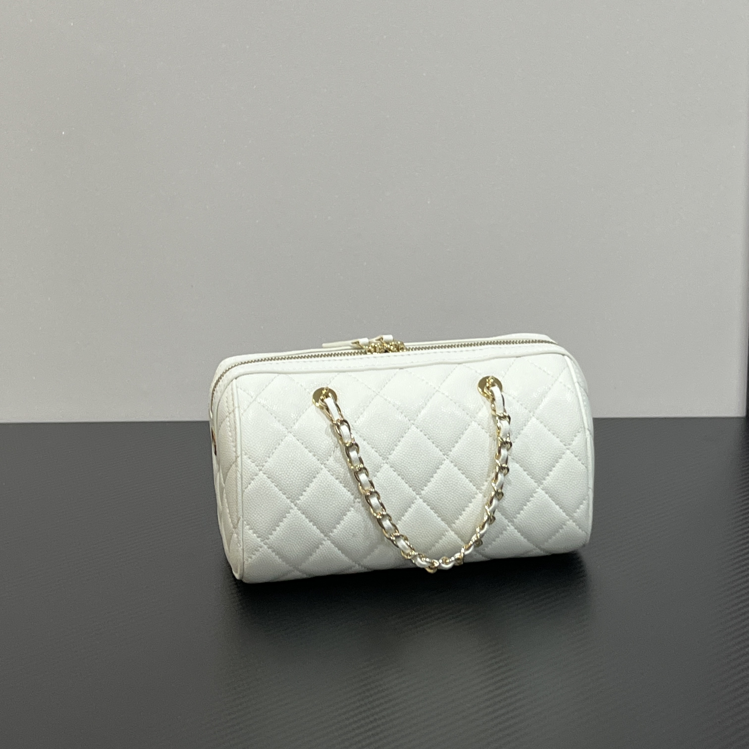 手工真皮包-MG25-005-枕头酱-香-白色