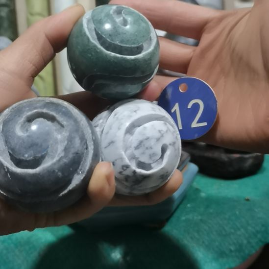 开槽附石12号三个圆珠