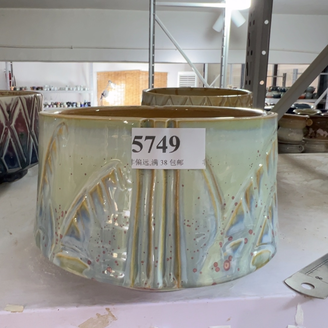 红陶口16高12。景德镇