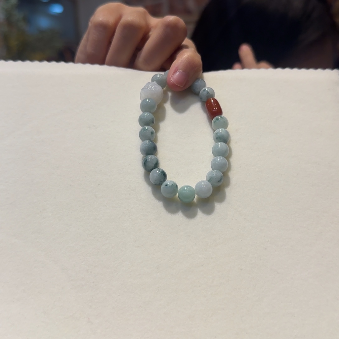 翡翠手链未镶嵌，