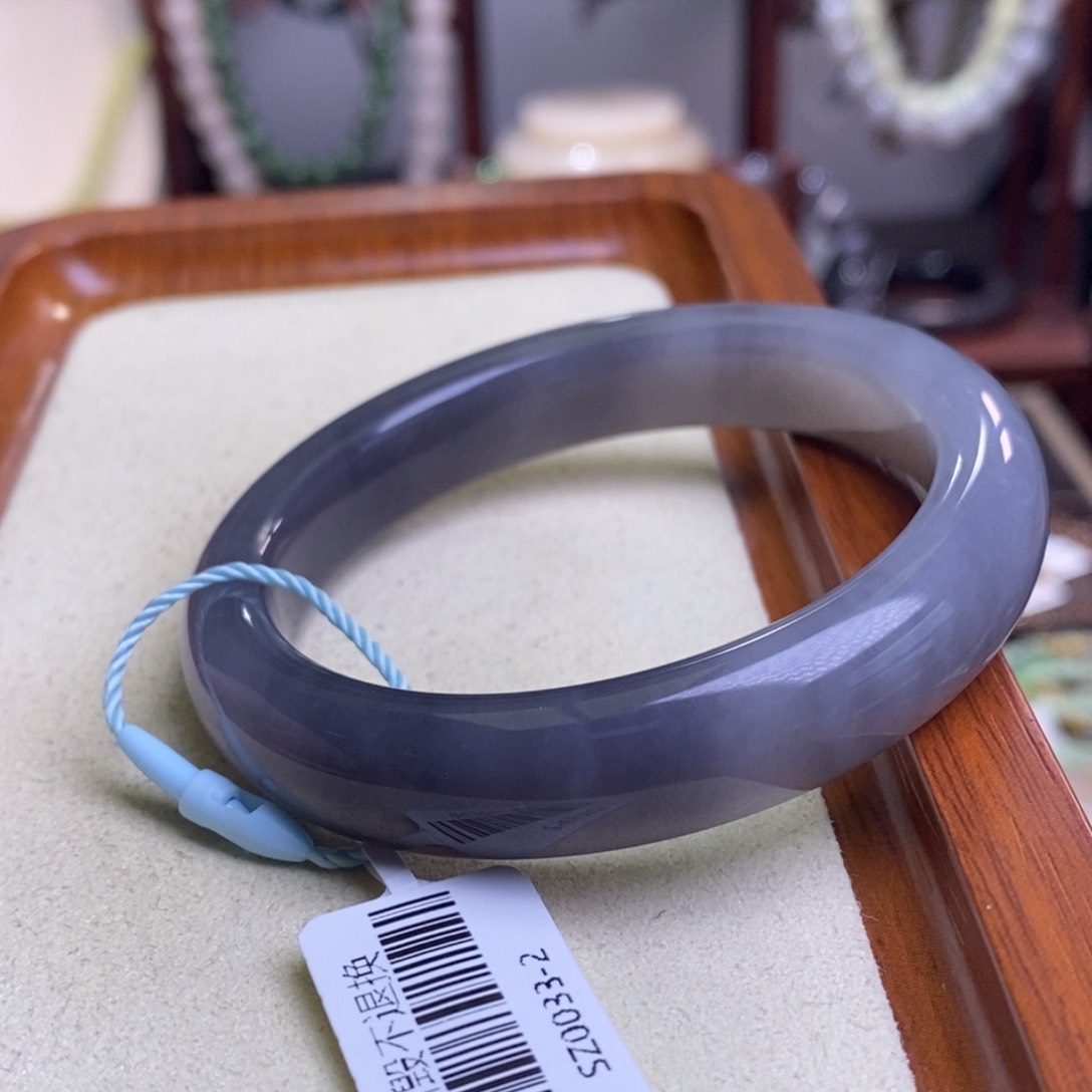 和田玉烟紫半山水手镯53.4圈口未镶嵌