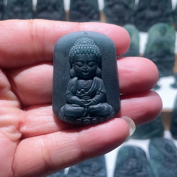 定制翡翠未镶嵌宝佛