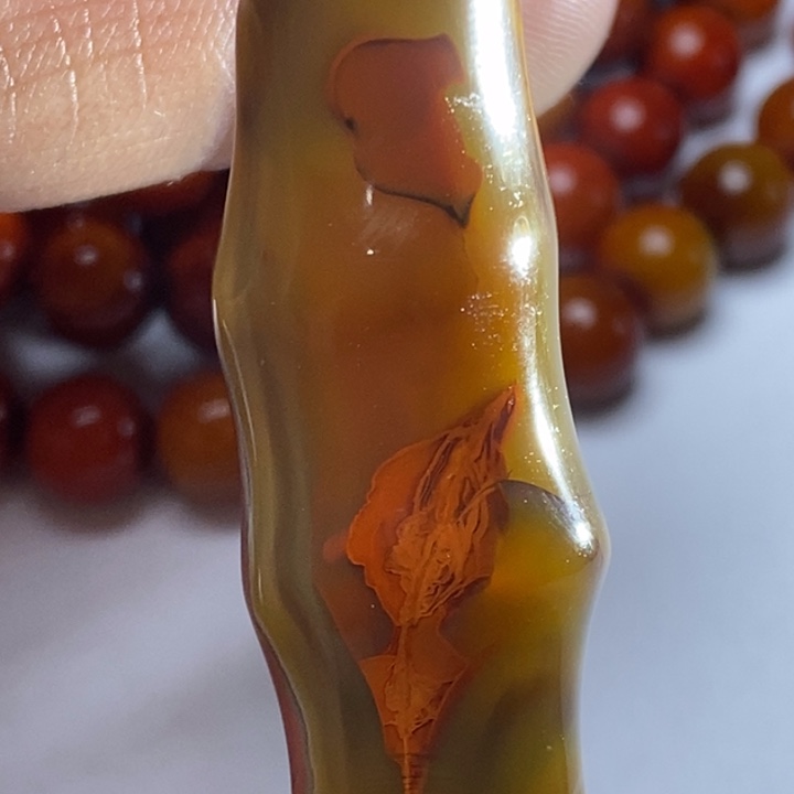 玛瑙/玉髓颈饰未镶嵌