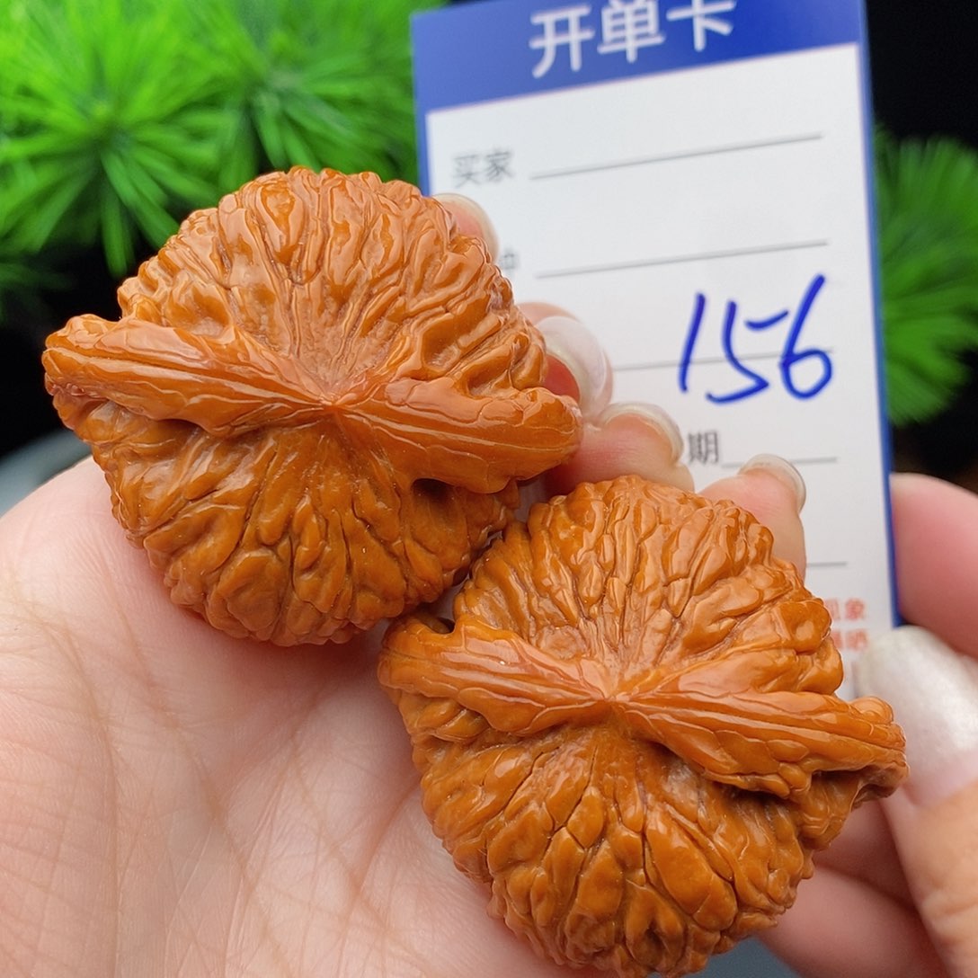 文玩核桃把件47嫩白156