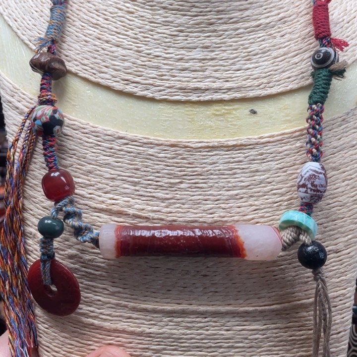 玛瑙/玉髓颈饰未镶嵌