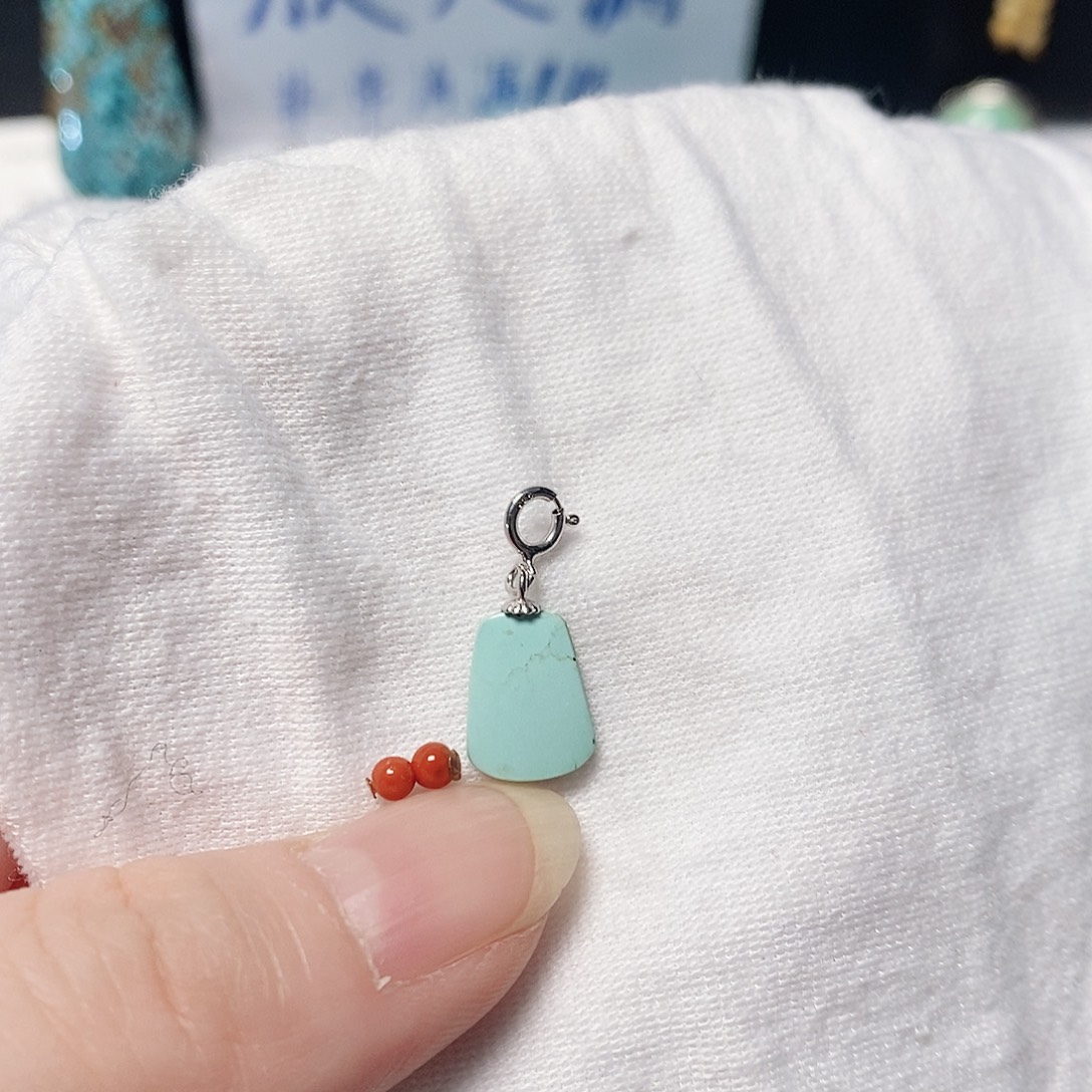 南红玛瑙未镶嵌珠宝奇石